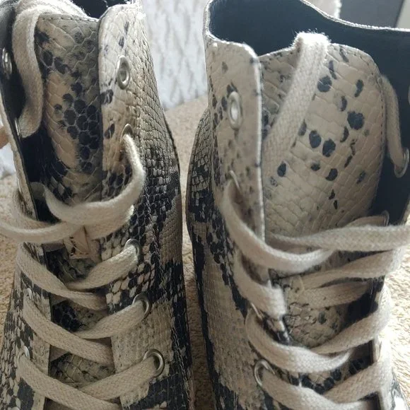 MADDEN GIRL Platform Wedge Snakeskin Sneakers Lace-Up - Picture 3 of 6